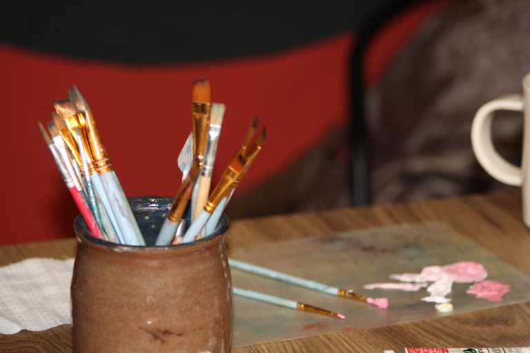 Tbilisi: Creative Workshop with Tea or Coffee & Pick-Up