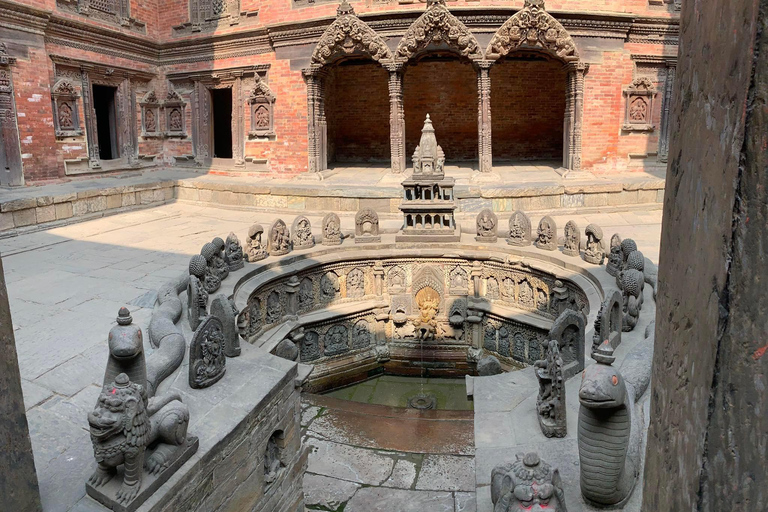 Pokhara: tour combinato - vista all&#039;alba, tour della città e cena