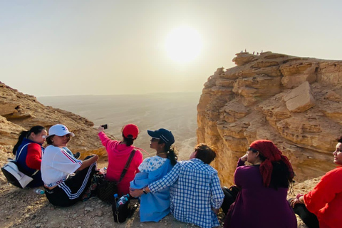 Edge of The World Riyadh Hiking,CamelRide,Cave Visit&amp;Dinner