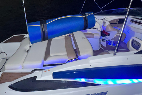 SEA MIAMI THE BEST!! 26' CROWNLINE "GLORY DAZE" + 1 HR FREE!