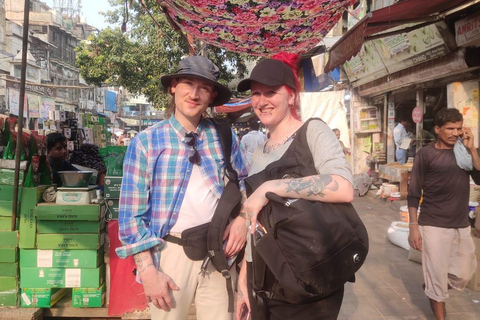 Old Delhi Jewelry & Embellishment Walk (Half-Day, Women-Led)