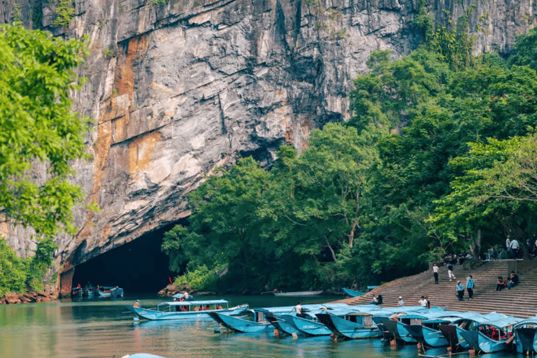 Phong Nha Cave & Paradise Cave: Guided Tour Boat & Explore Group Tour with Drop-Off in Hue
