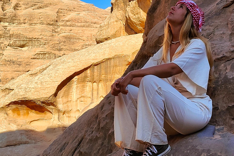 Wadi Rum: Nomadic Survival Skills, Sunset & Zarb Dinner