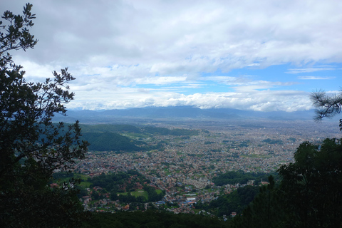 Kathmandu: Nagarjun Jamacho Monastery Guided Hike