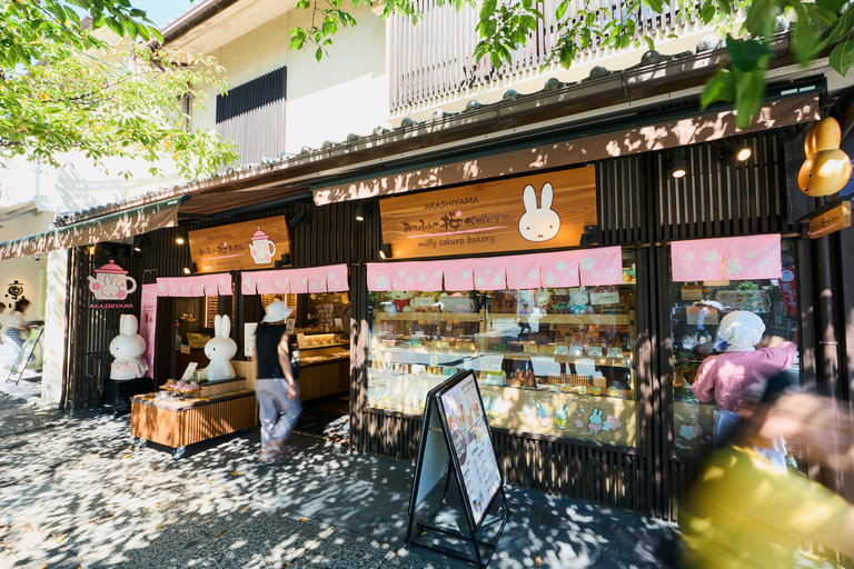 Kyoto: Arashiyama UNESCO Walking Tour with Admission