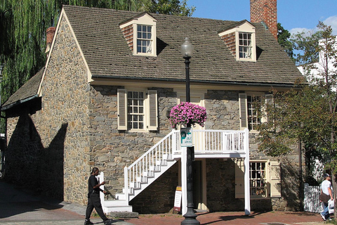 Washington DC: tour a piedi delle spie e dei fantasmi di GeorgetownWashington DC: tour a piedi &quot;Spie e fantasmi di Georgetown&quot;