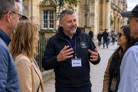 London: Stonehenge, Bath, & Castle Combe Small Group Tour