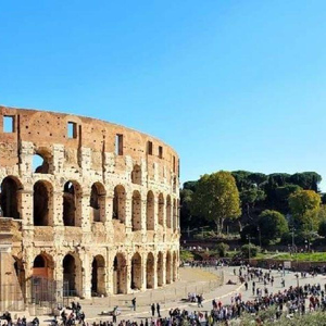 Rome: Colosseum Tour with Underground and Arena Floor Access