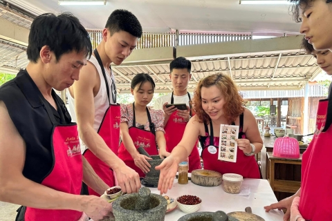 Chiang Mai: Asia Scenic Thai Cooking School Half Day Cooking at Farm
