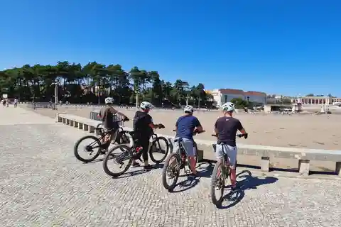 Fátima: Sanctuary, Castle & Gastronomy - All-iN E-bike Tour