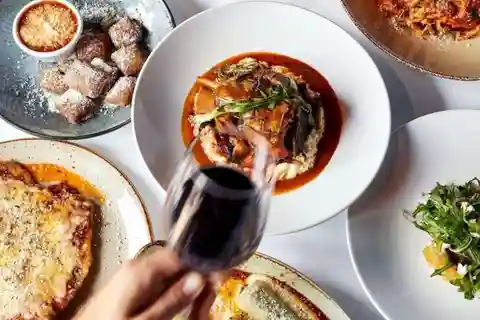 Rome : cours de cuisine de pâtes fraîches, boissons et glaces
