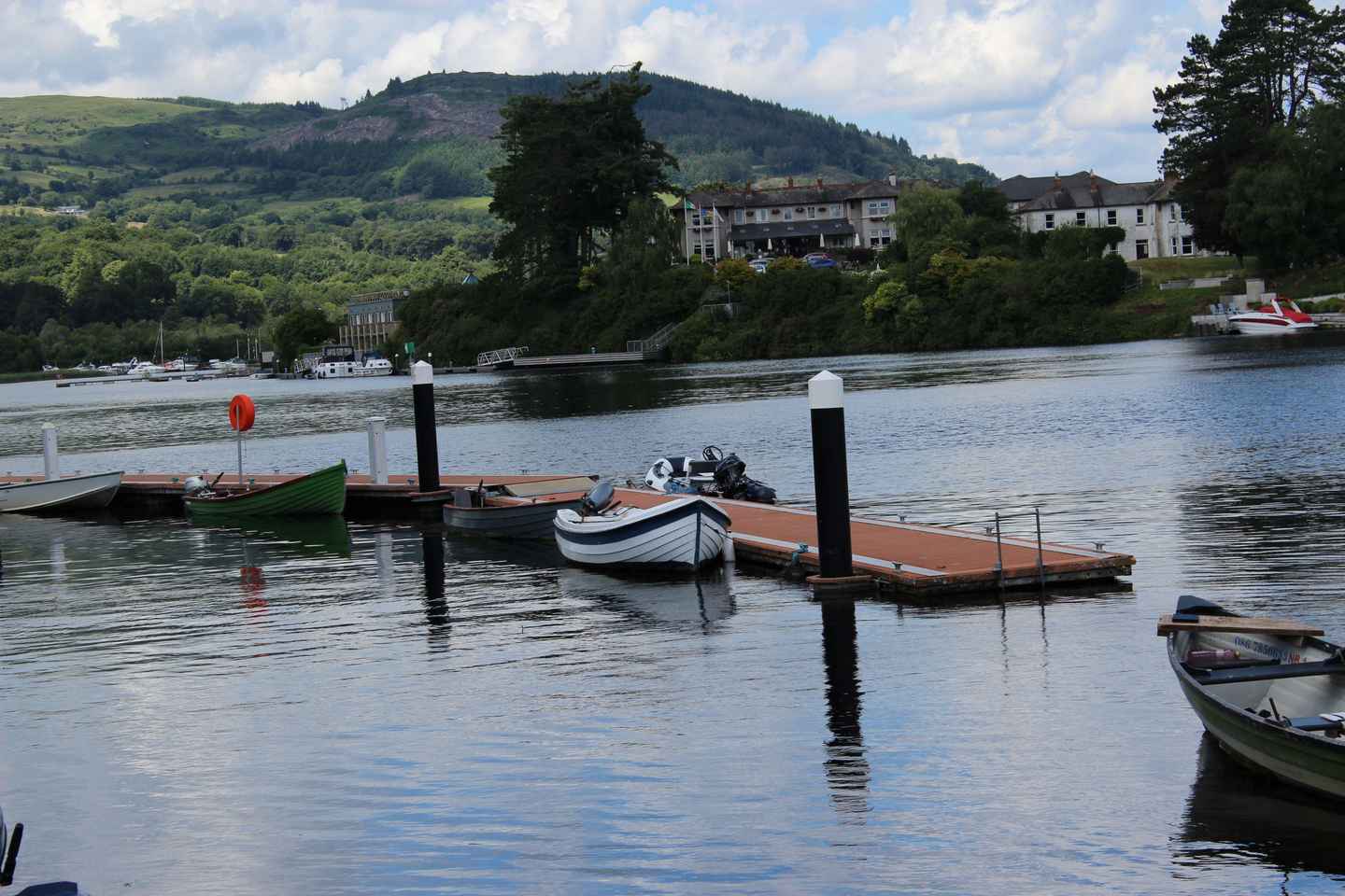 Killaloe: River Shannon Guided eBike Tour