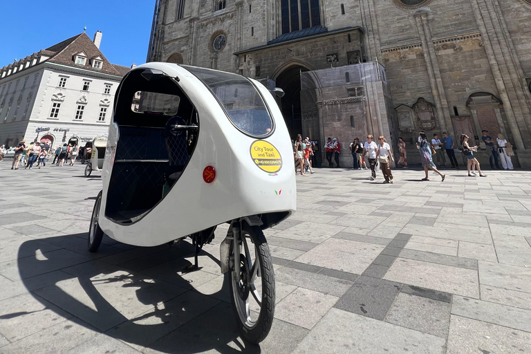 Vienna: Cool rickshaw tour – ice cream, breeze & the most beautiful photos