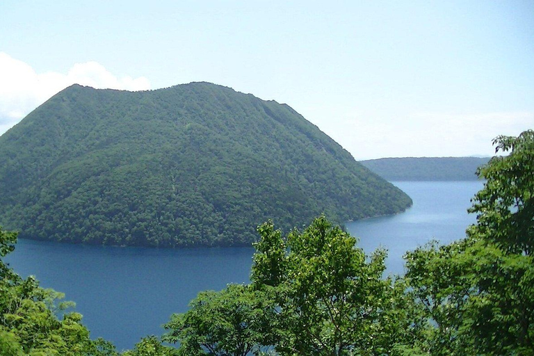 Shiretoko & Kiyosato: Five Lakes Full-Day Nature Tour