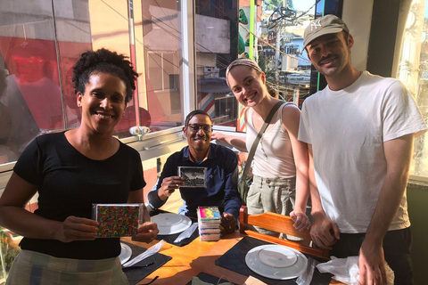 Favela Art Walk in Ipanema – Meet Artists & Buy Local Art