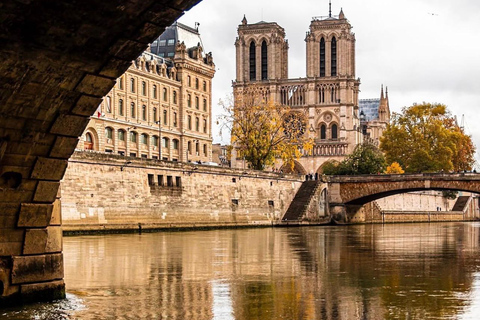 Paris: City Icons Tour with Seine Cruise & Café Time