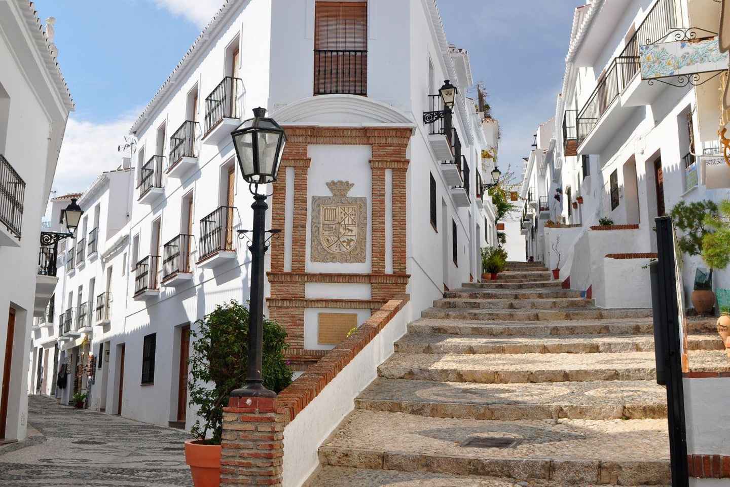 Spain 14 Nights 15 Days Family Itinerary