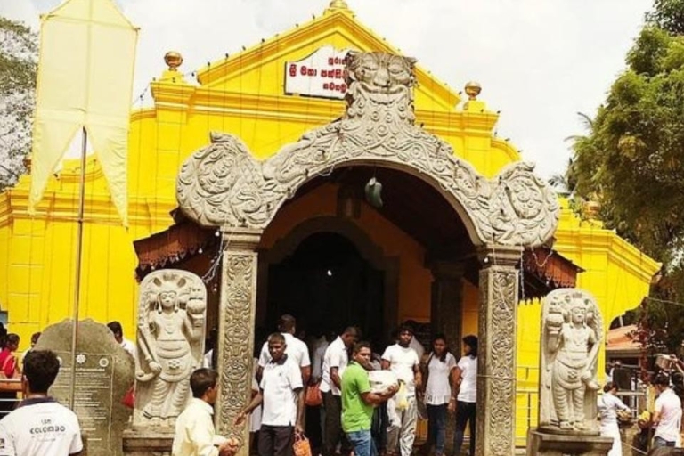 Colombo: Ruta de los Templos en Tuk-Tuk