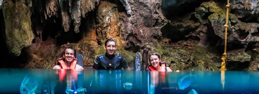 Visite guidée privée des grottes et baignade dans les cénotes ouverts avec déjeuner