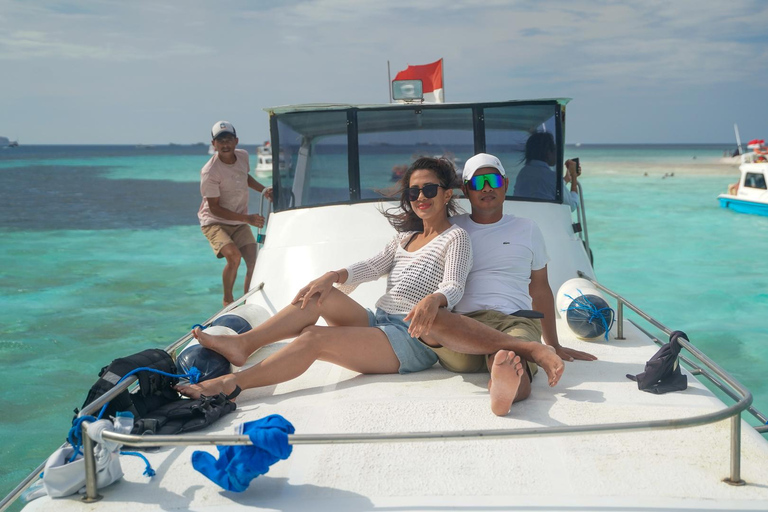 Labuan Bajo: Full-Day Komodo Speedboat Tour with Snorkeling