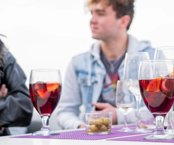 Seville: Sangria Tasting Experience