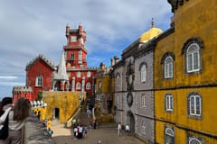 Halbtägige Tour zu den Palästen von Sintra Pena und Regaleira mit kleiner Gruppe
