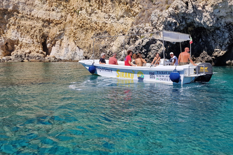Siracusa: Ortigia & Sea Caves Boat Tour w/ Prosecco & Fruit Siracusa: Ortigia & Sea Caves Speedboat Tour with Swim Stop