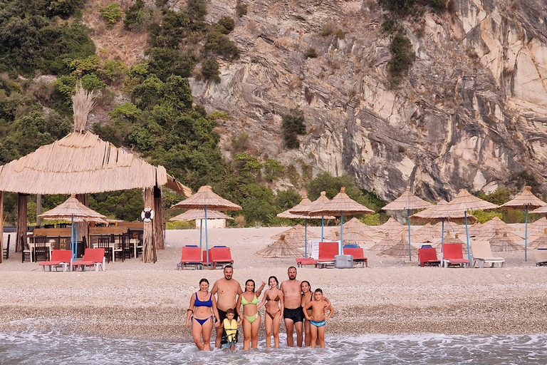 Saranda: Rejs wycieczkowy do Krorez z nurkowaniem, napojami i kąpieląSaranda: Rejs wycieczkowy do Krorez z nurkowaniem z rurką, napojami i kąpielą