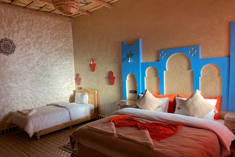 From Marrakech: Private 4-Day Tour To Merzouga & Luxury Camp From Marrakech: 4-Day Private premium Trip & Luxury camp.