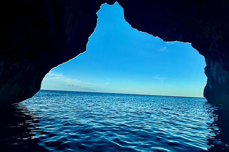 Can Picafort: 2h Private Boat Tour with Swim-Snorkel & Caves Can Picafort: Private Boat Tour 2 h - Höhlen/ Beach