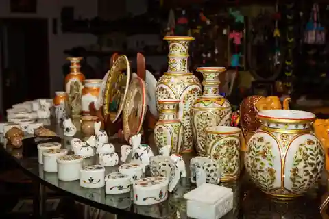 Da Delhi/Agra/Jaipur: Tour di mezza giornata privato per lo shopping.
