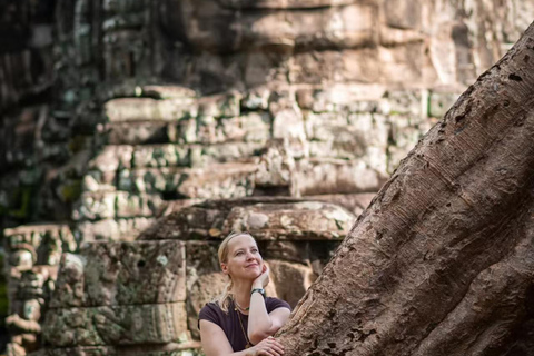 Angkor Wat Private Photography Guide Tour with Hotel Pick-up Private Photography Tour (With Guide)
