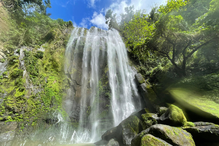 Manila: Hulugan Falls & Pagsanjan Falls Waterfall Adventure