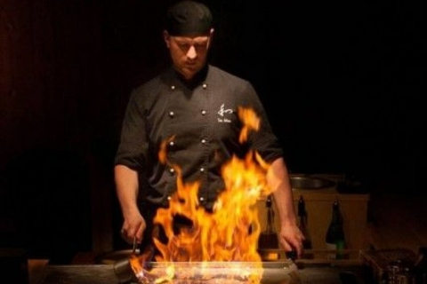 Reikiavik: Menú degustación Teppanyaki de 7 platos con espectáculo de fuego