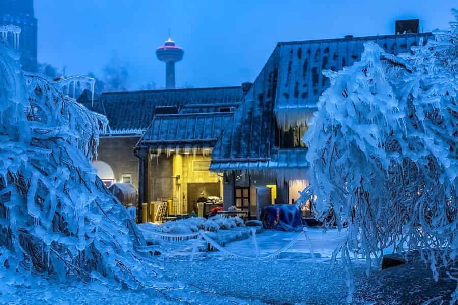 Niagarafälle: Kraftwerk und „Niagara Takes Flight“-Tour. Foto: GetYourGuide