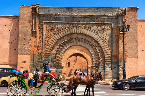 Marrakech: Medina, Palaces, Souks & Evening Carriage Ride Medina Discovery, Evening Carriage & Moroccan Dinner