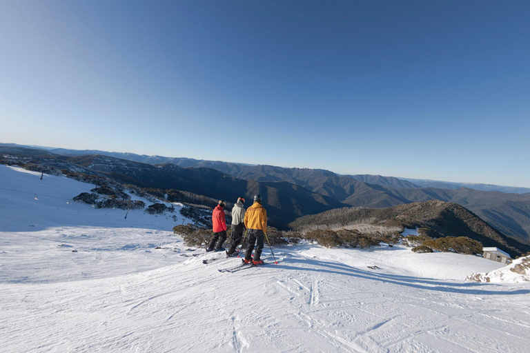 Melbourne: Pase para el complejo turístico Mt Buller Snowy Escape con trasladosMelbourne: Pase para el complejo turístico Mt Buller Snowy Escape con traslados incluidos