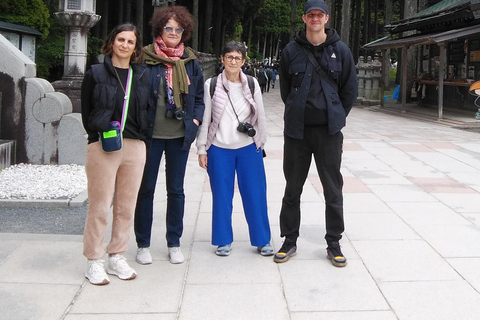 Da Osaka: escursione privata con guida al Monte Koya con veicoloFurgone fino a 7 posti