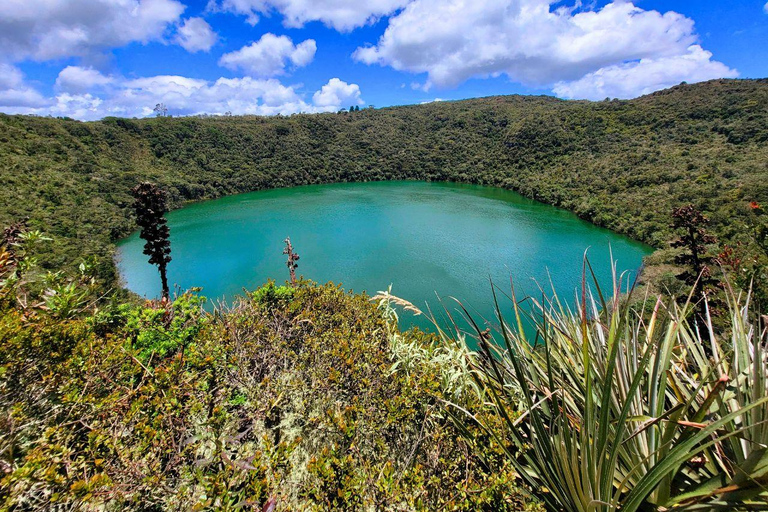 Bogotá: stadshighlights en Guatavita El Dorado-meer dagtourBogotá: hoogtepunten van de stad en Guatavita El Dorado-meer dagtour