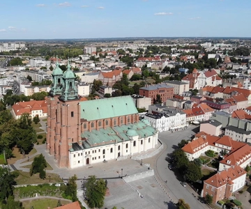 Gniezno Tour and Polish Food Experience