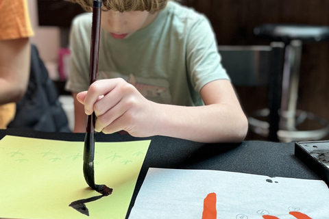 Kyoto: Japanese Calligraphy Workshop 1 - Hour Workshop