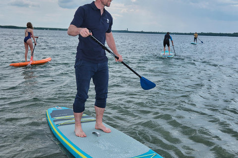 Rent a stand-up-paddling board