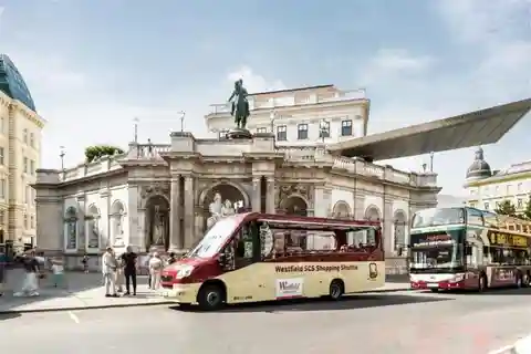 Westfield Shopping City Süd Shuttle, von Big Bus Wien