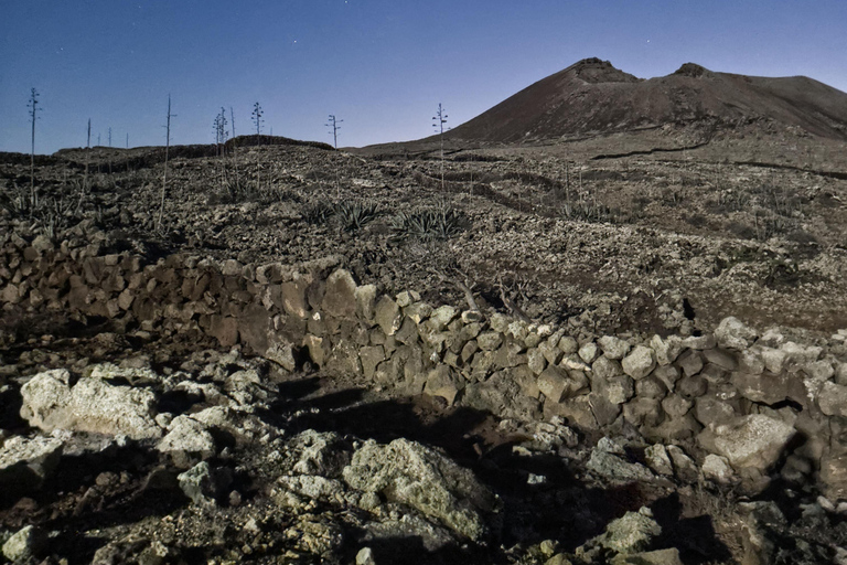 Fuerteventura: Sunset Volcano Walk & Stargazing Tour