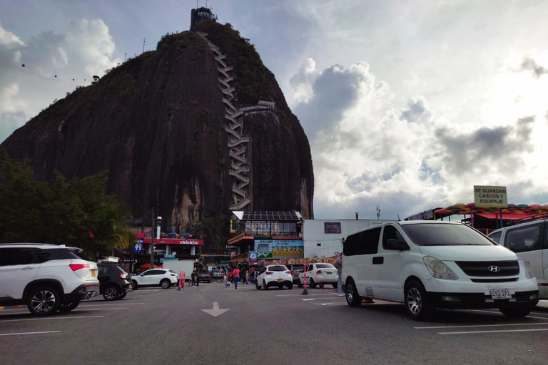 Z Medellín do Guatapé: prywatny transfer