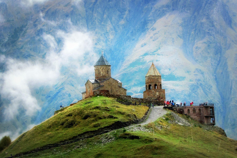 Van Tbilisi naar de omgeving van de berg Kazbek!