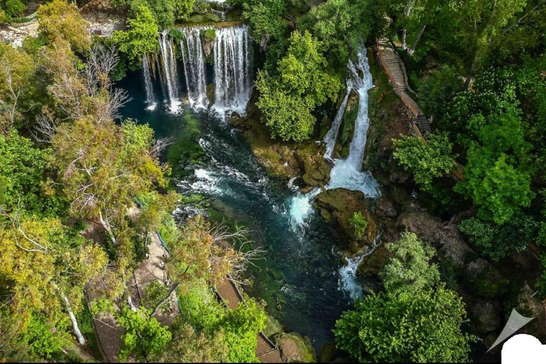 Antalya: Geführte Stadttour mit Bootstour und Wasserfällen