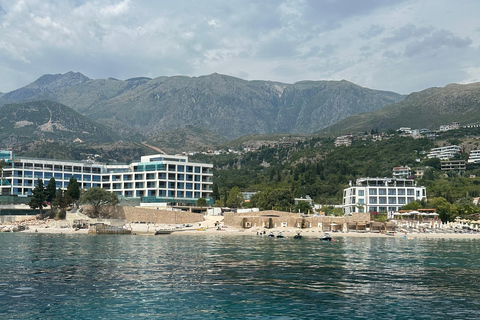 Desde Tirana: excursión de 1 día a Saranda y Corfú (Grecia) con ferri