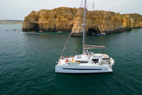 Lagos: Sunset Catamaran Cruise with Welcome Drink Private