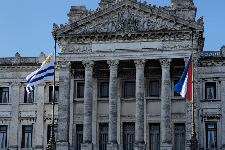 Stadtrundfahrt durch Montevideo mit Eintritt in den Legislativpalast